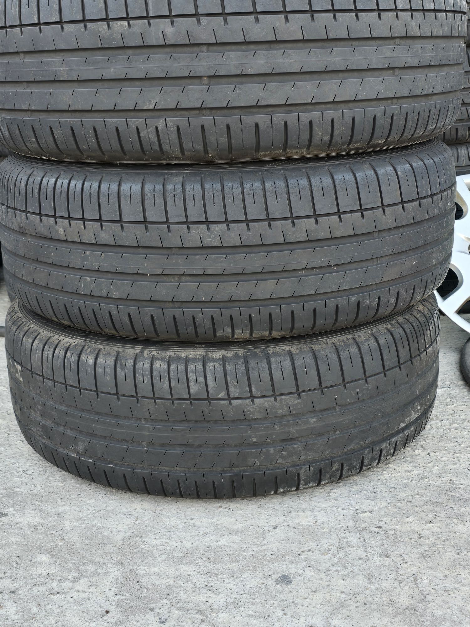4 Броя 225/55/19 Falken 4,5 - 5mm