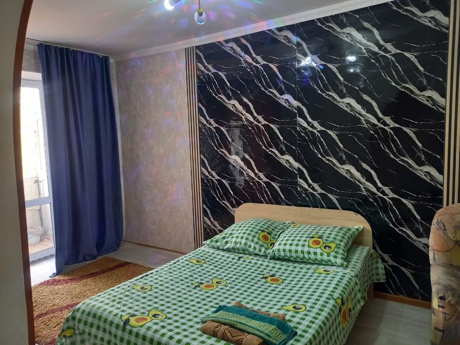 1 ком квартира по суточно по центре.