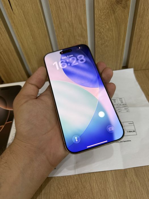 Iphone 16 pro max 256 desert / factura si casco / 97% baterie