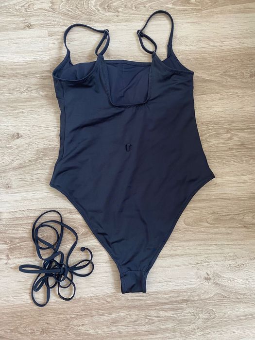 Costum de baie intreg HM marimea M