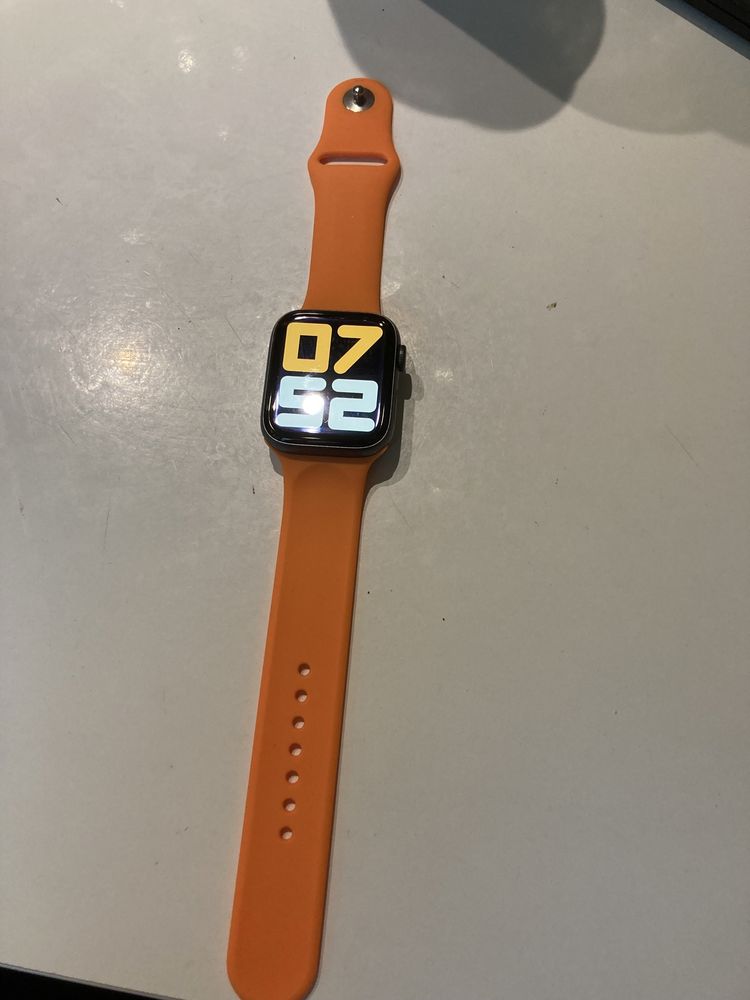 Apple watch 5 серия nike