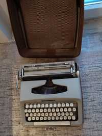 Ретро пишеща машина