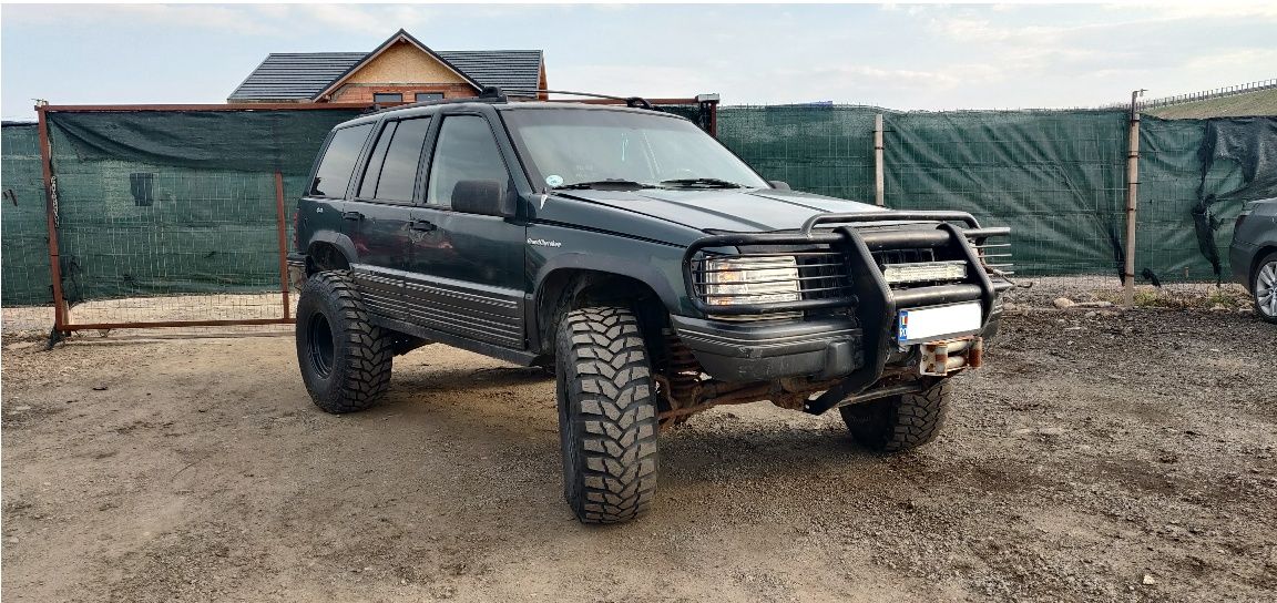 Vand/Schimb Jeep Grand Cherokee ZJ 5.2 - GPL