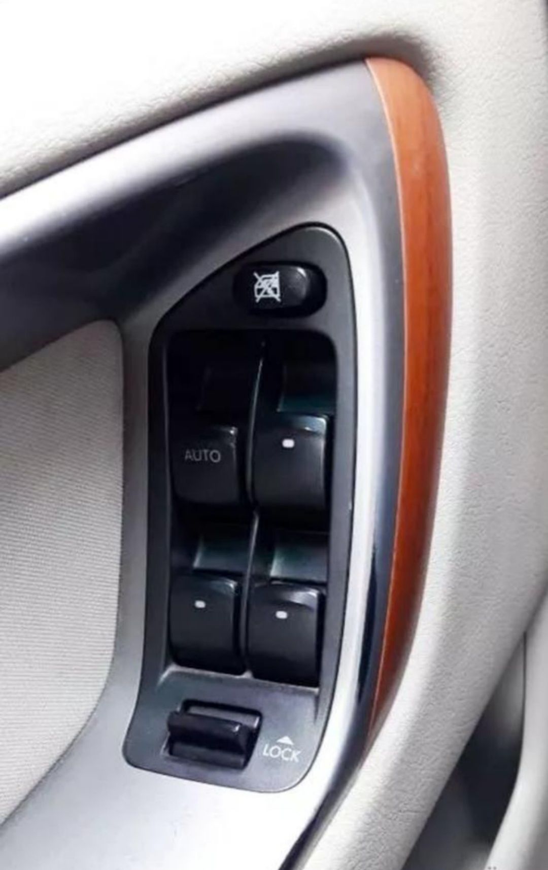 Subaru Outback Legasy пульт стеклоподьемника кнопки водительская дверь