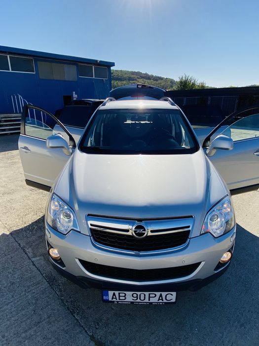 Spre vanzare Opel Antara 4x4 2.2
