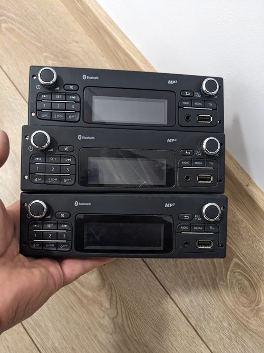 Radio dacia renault , bluetooth
