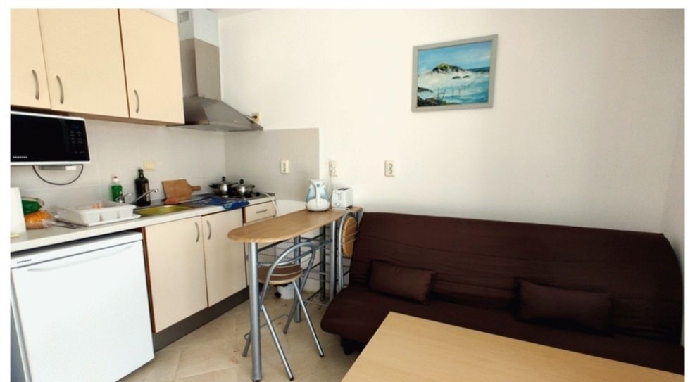 Продава се Двустаен апартамент в Черноморец - 56 кв.м за 1429 €/кв.м - Снимка #6