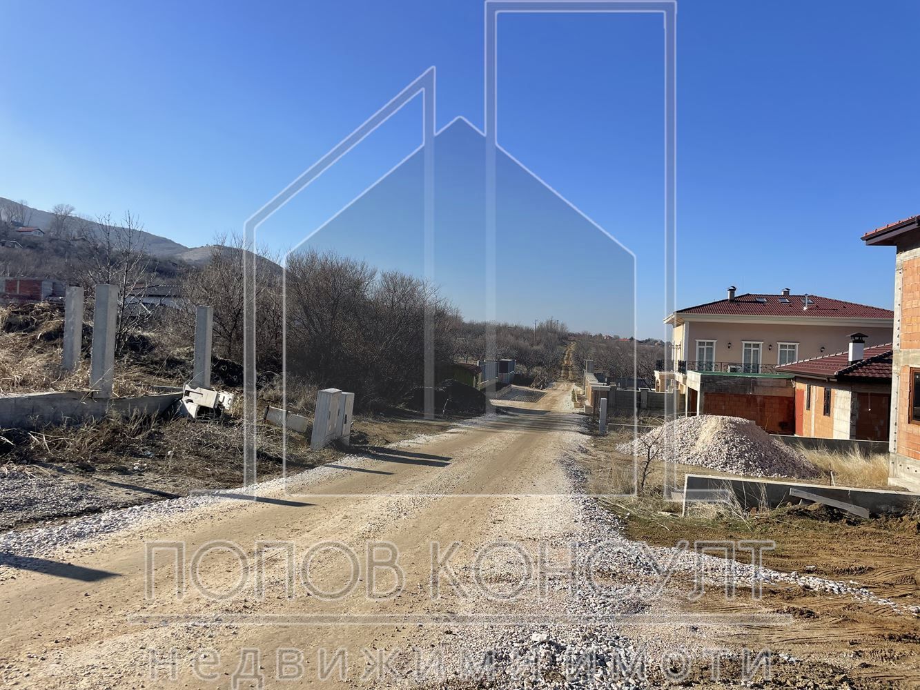 Парцел в Пловдив, област-с.Брестник площ 900 цена 126000