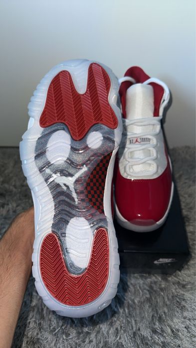 Jordan 11 Cherry Red 44-45