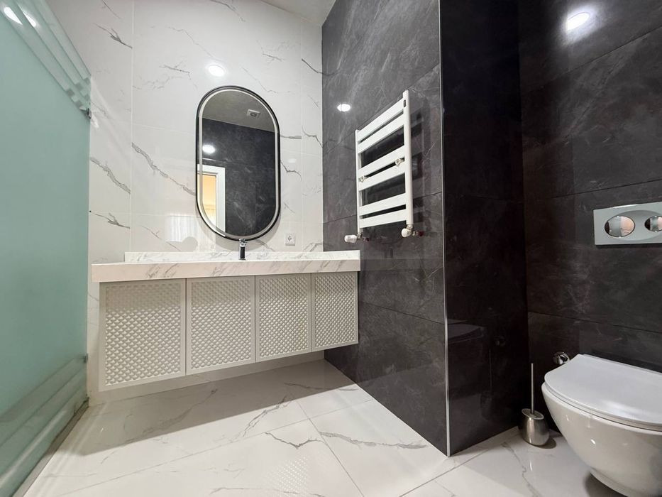 Продам ЖК Виа Порт ор. Ресторан Караван