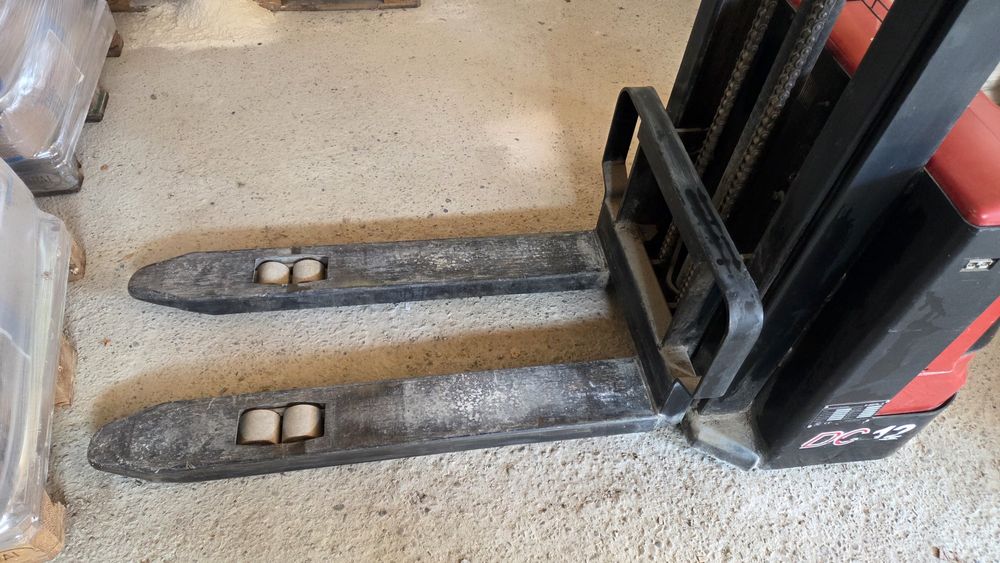 Transpalet electric Heli 1.2t