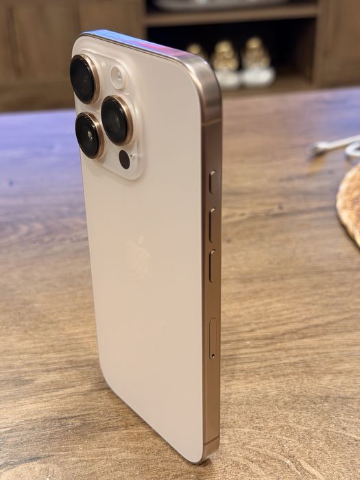 iPhone 16 Pro, Desert Titanium, 128 GB