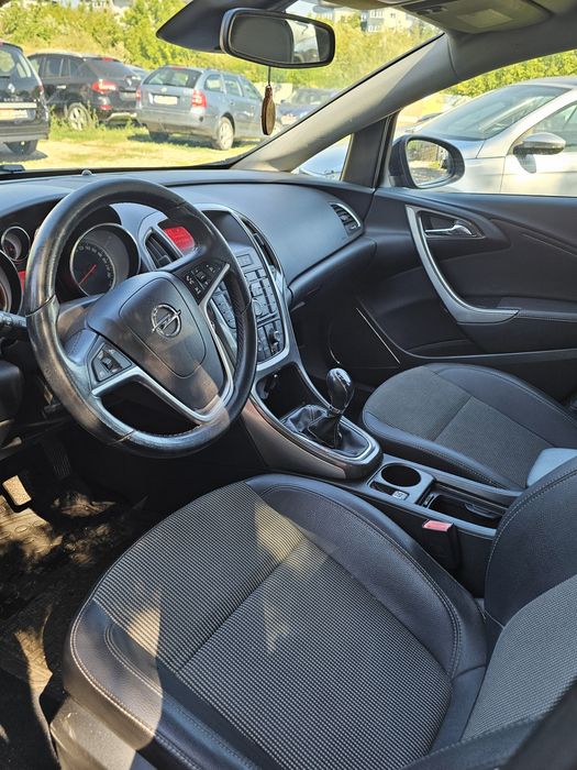 Opel Astra 1.7 CDTI 2011