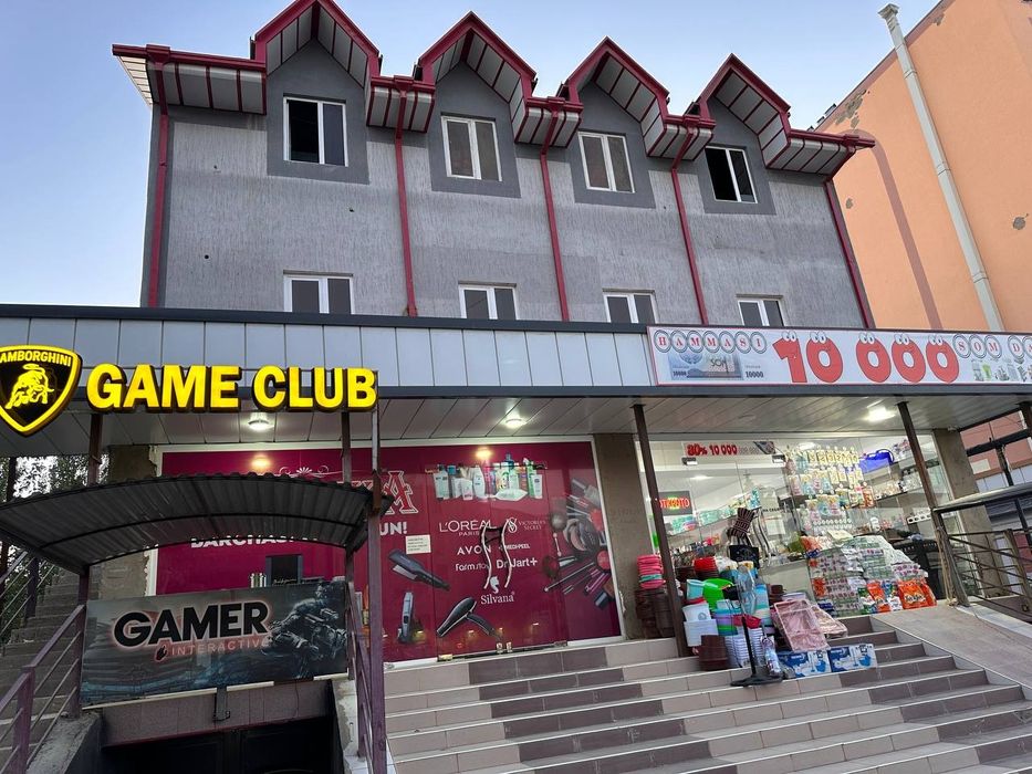 Шахар марказида жойлашган бино сотилади.