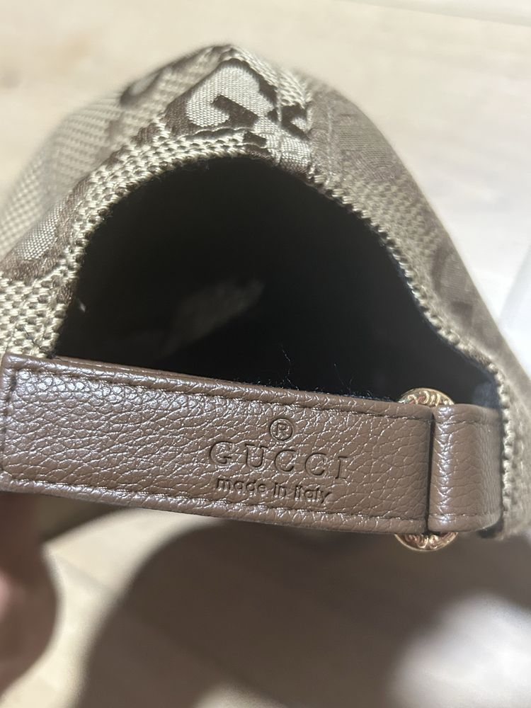 Sapca gucci pattern logo
