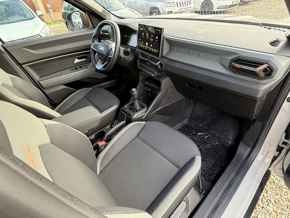 Duster 2025  Hybrid 4x4 2500 km
