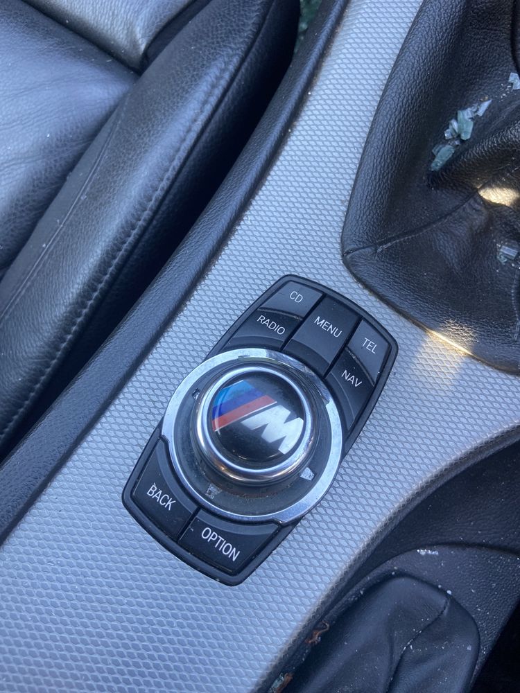 Buton controller joystick idrive navigatie Bmw seria 3 E90 E91 E92 E93