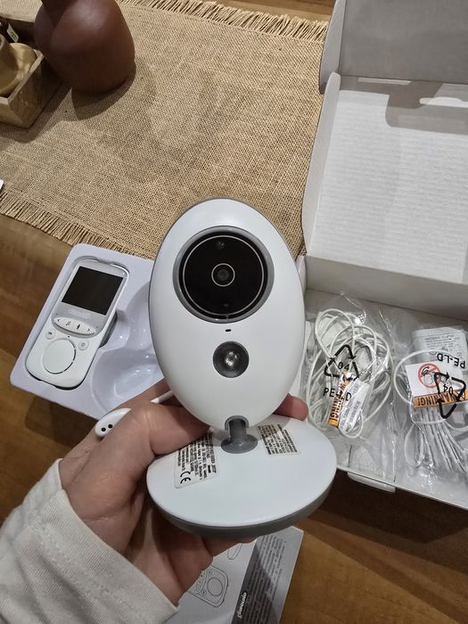 Бебефон с камера Chipolino