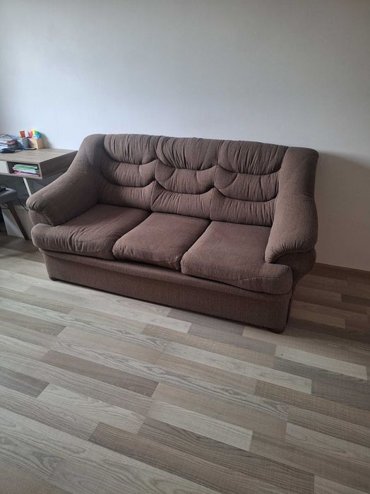 Vând canapea extensibila Ghimbav