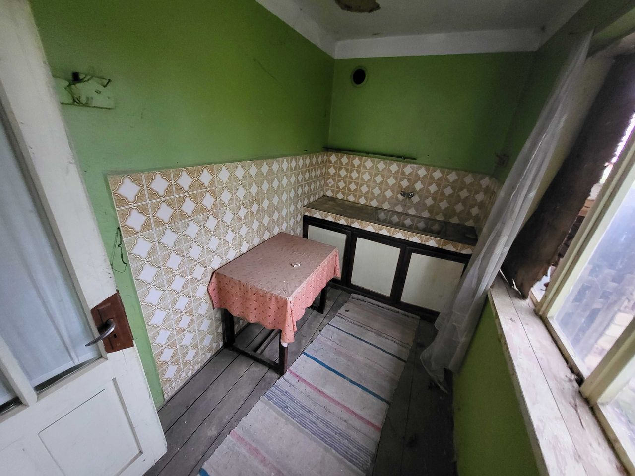 Продава се Къща в с. Айдемир, Област Силистра - 62 кв.м за 494 €/кв.м - Снимка #4