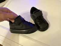 Adidasi Nike piele 19.5