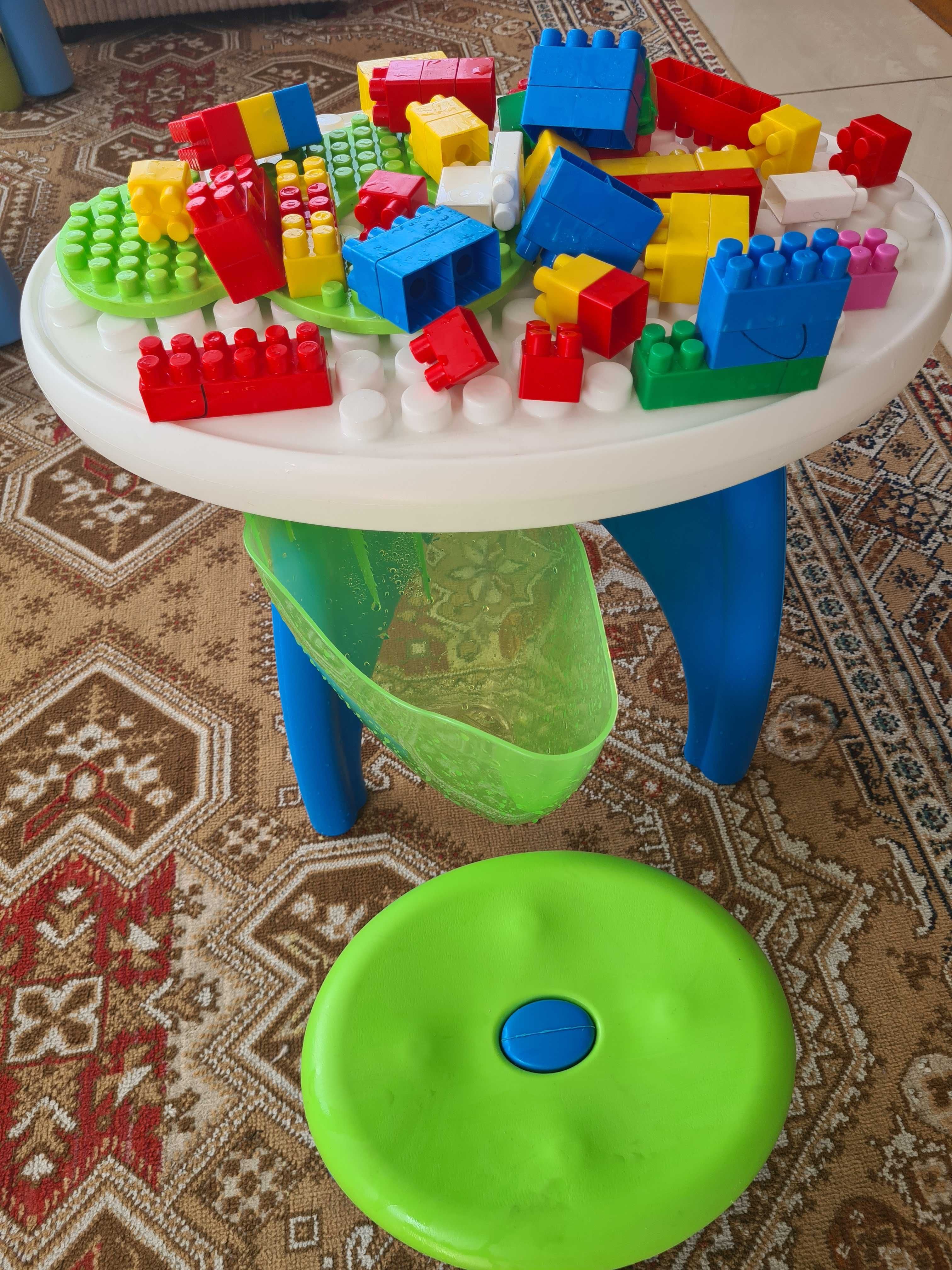 Vand masuta lego Ecoiffier