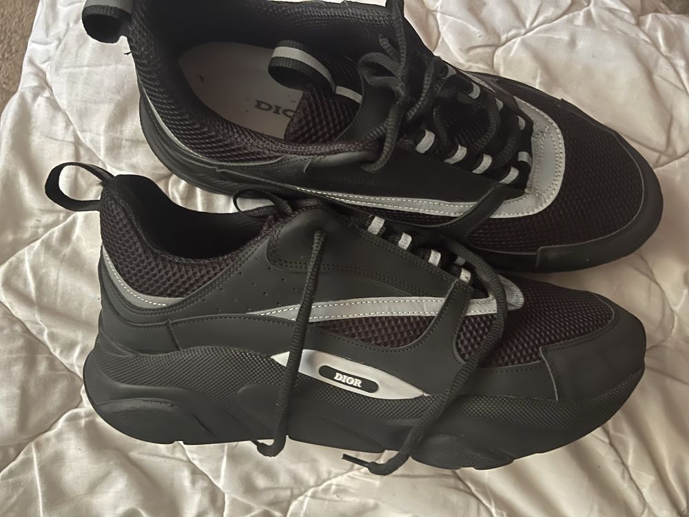 Dior b22 reflective