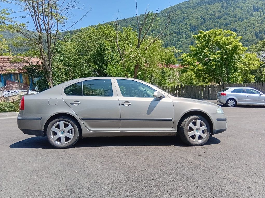 Skoda Octavia 2 Fsi , 1.6 Benzina 2007