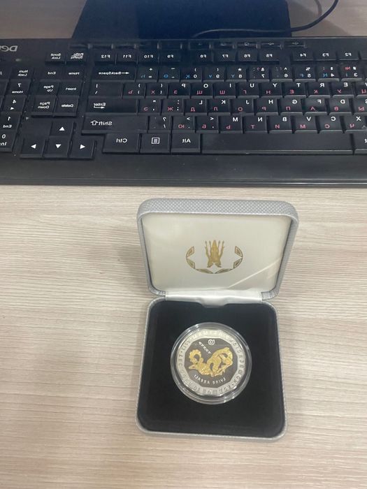 Продам Золотую монету Номадов