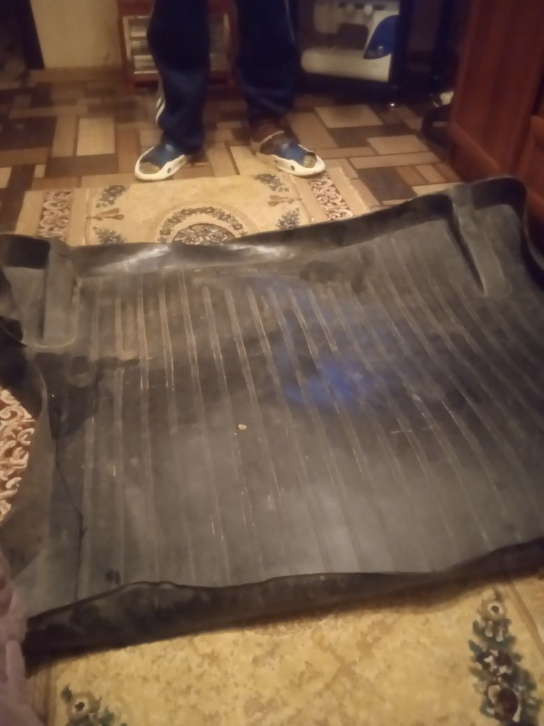 Задний полик от авто Нексия
