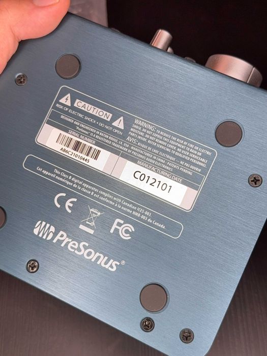 Външна аудио карта PreSonus AudioBox iOne аудио интерфейс