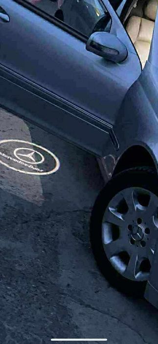 Vând Mercedes c class