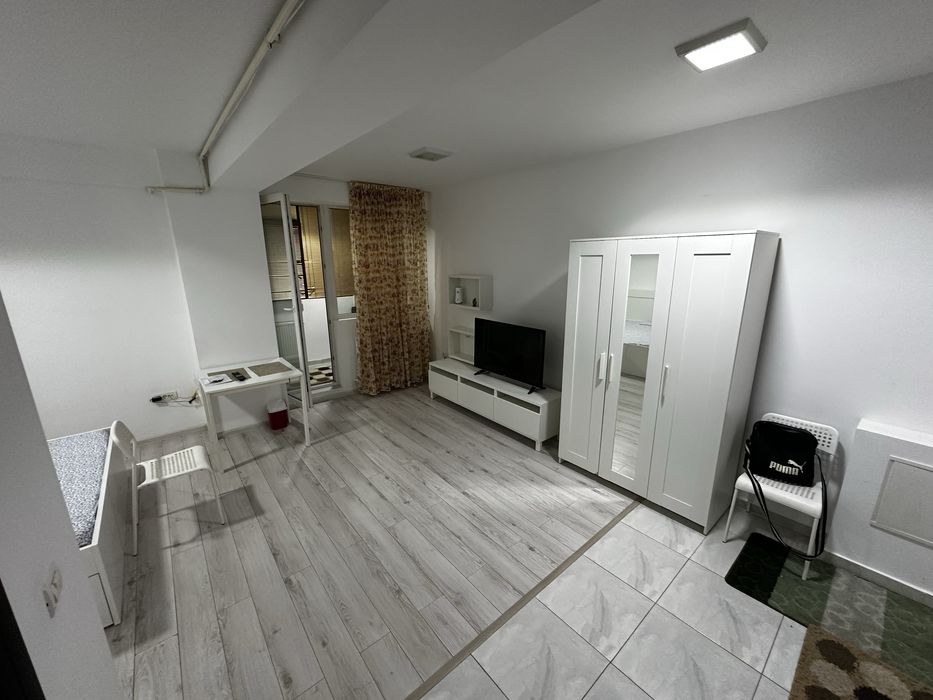PROPRIETAR, inchiriez garsoniera in Militari Residence, Centrala propr