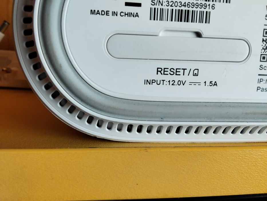 ултра бърз 5G рутер за мобилен интернет с сим карти на Иетел