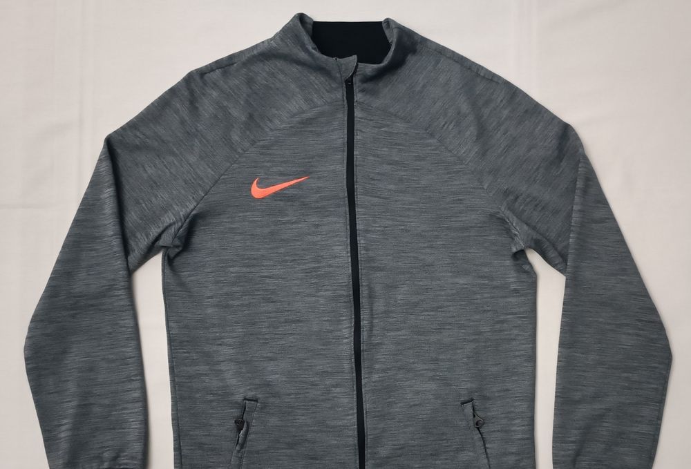 Nike DRI-FIT оригинално горнище ръст 137-147см Найк спорт суичър
