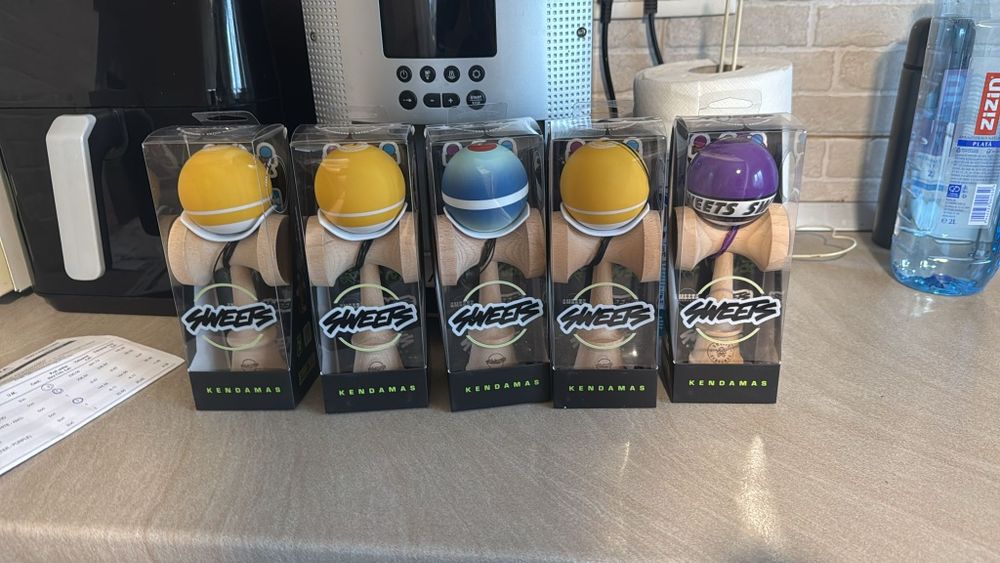 Kendama sweets broken shape