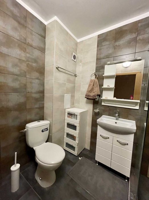 Дава се под наем Тристаен апартамент в София, Бъкстон - 100 кв.м за 850 € - Снимка #3