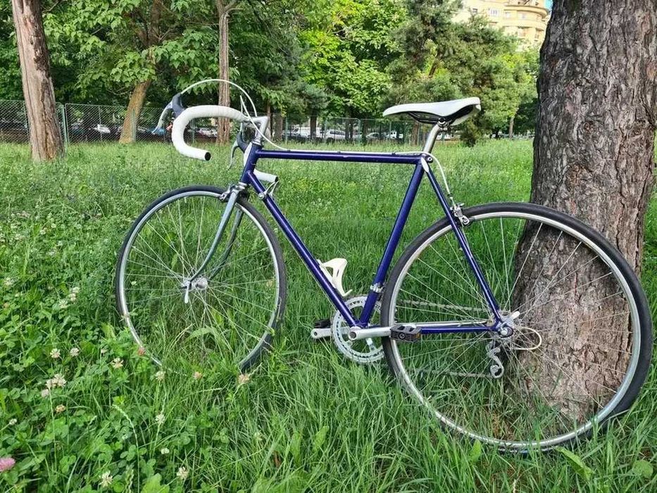 Bicicleta touring gravel Bianchi Koga Giant