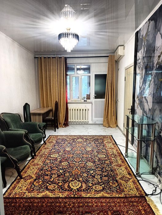 Аренда чил 17кв оринтир парламент 2 хона 3 этаж 4 этажлий дом