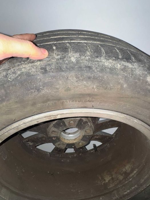 Jante BMW 225 / 55 R17.