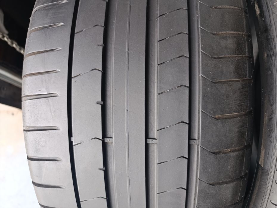 Anvelope de vara 255 35 19 Pirelli Runflat dot 2022