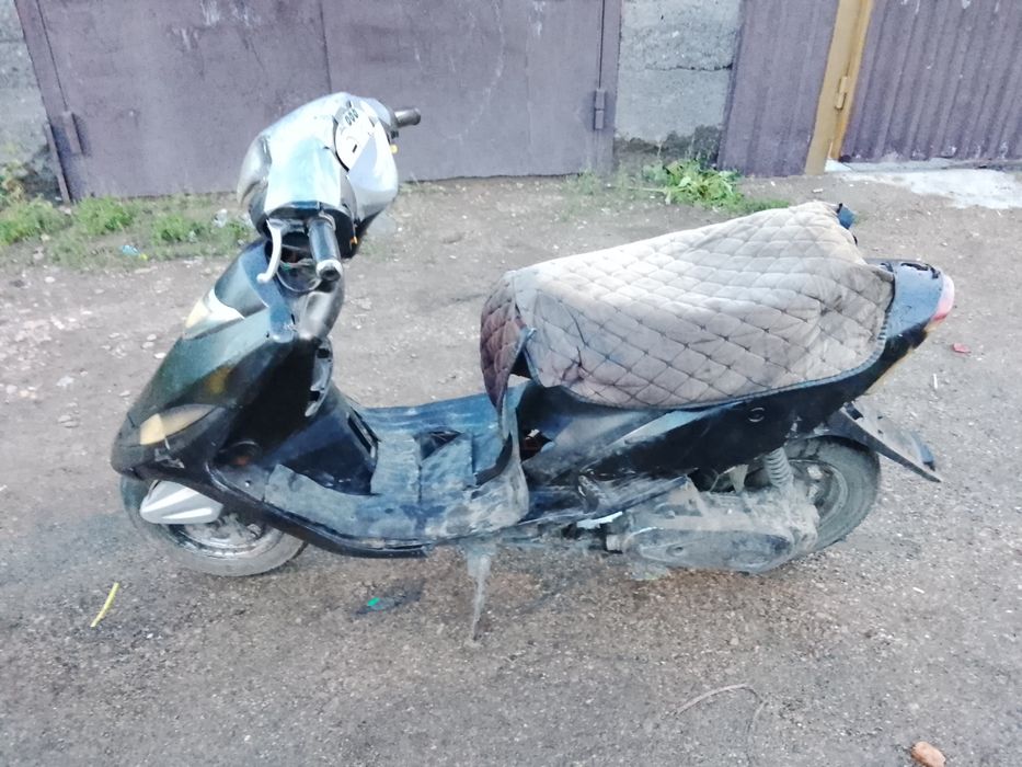 Продам скутер 50куб