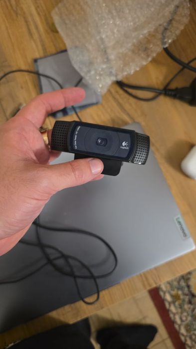 Продам веб-камеру c922