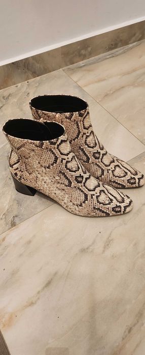 Ghete animal print, Mango