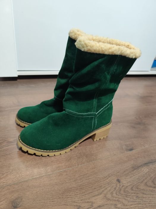 Зимни апрески и ботуши