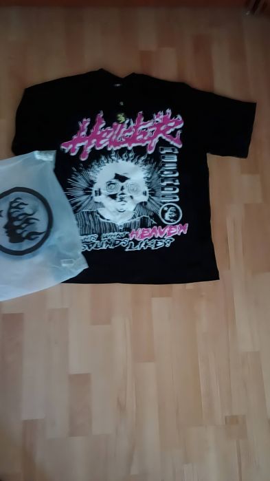 Hellstar тениска