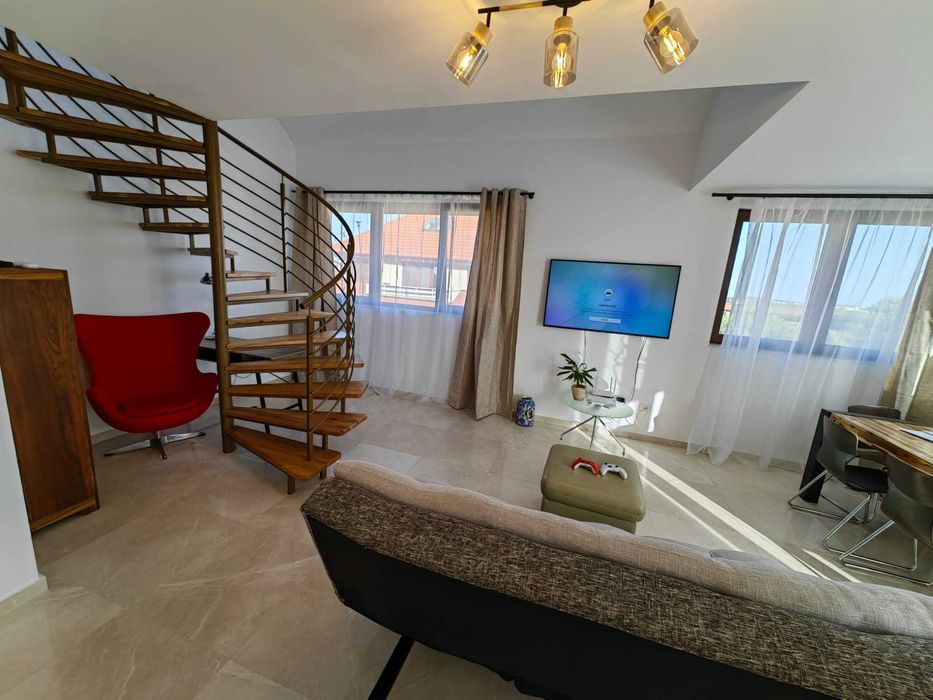 Proprietar inchiriez apartament tip penthouse Buziasului-Ciarda Rosie