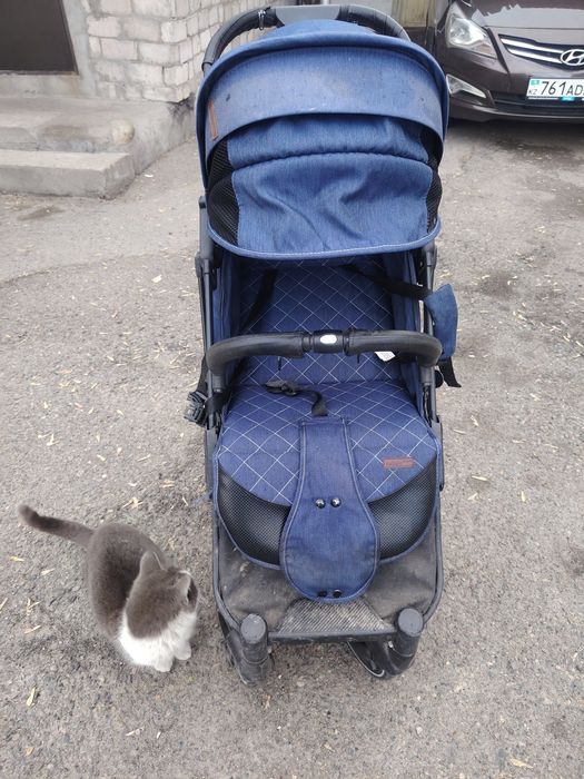 Продам прогулочную коляску Babalo