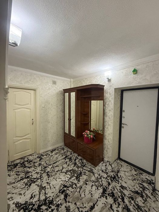 Срочно придётся квартира адрес Гагарина 3х комнатная цена 59.500$ торг