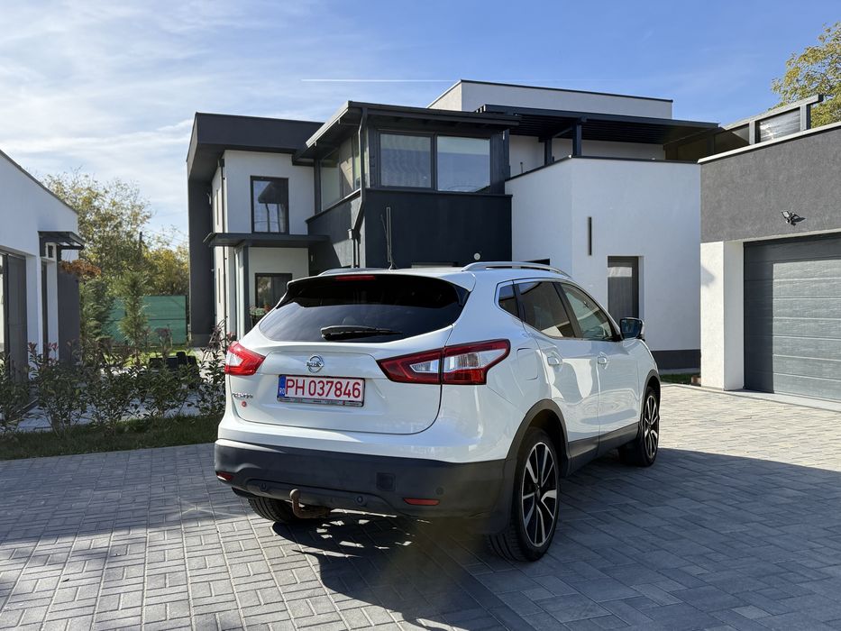 Nissan Qashqai 1.6 TEKNA   J 11 XTRONIC